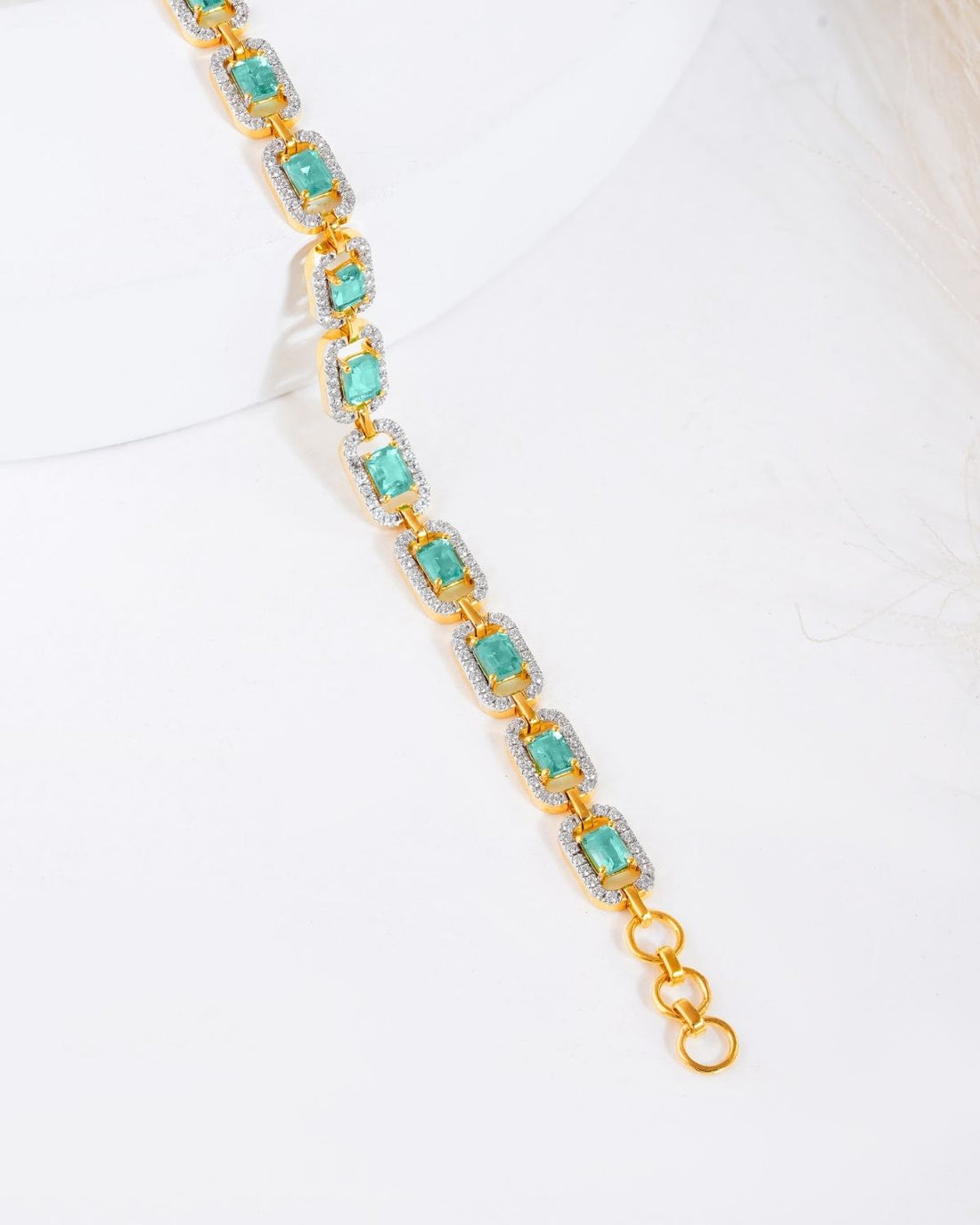Emeral-Cut Halo Linked Bracelet | Gold Vermeil