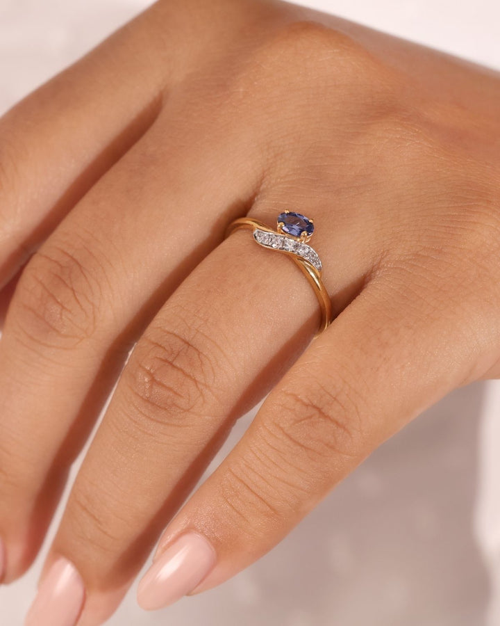 MIDNIGHT PETAL RING | GOLD VERMEIL