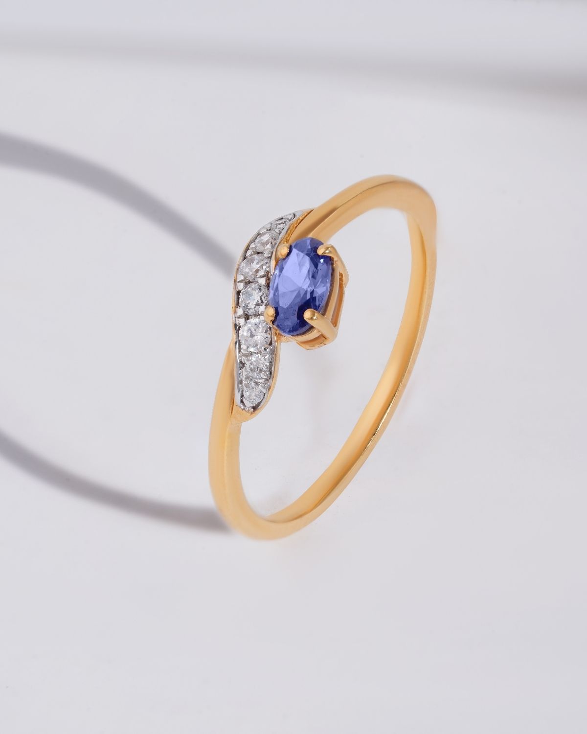 MIDNIGHT PETAL RING | GOLD VERMEIL