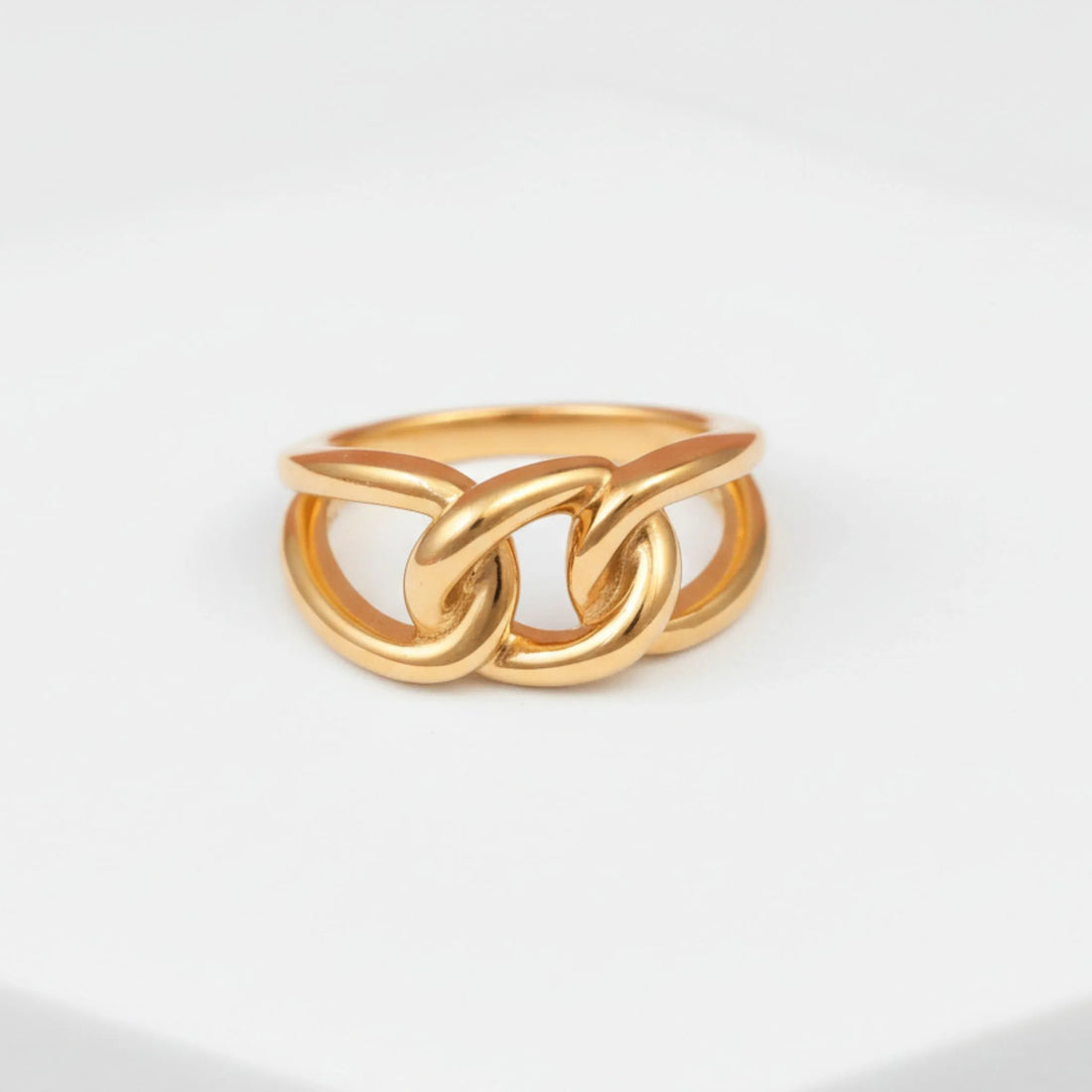 Interlocking Yellow Gold Band Ring