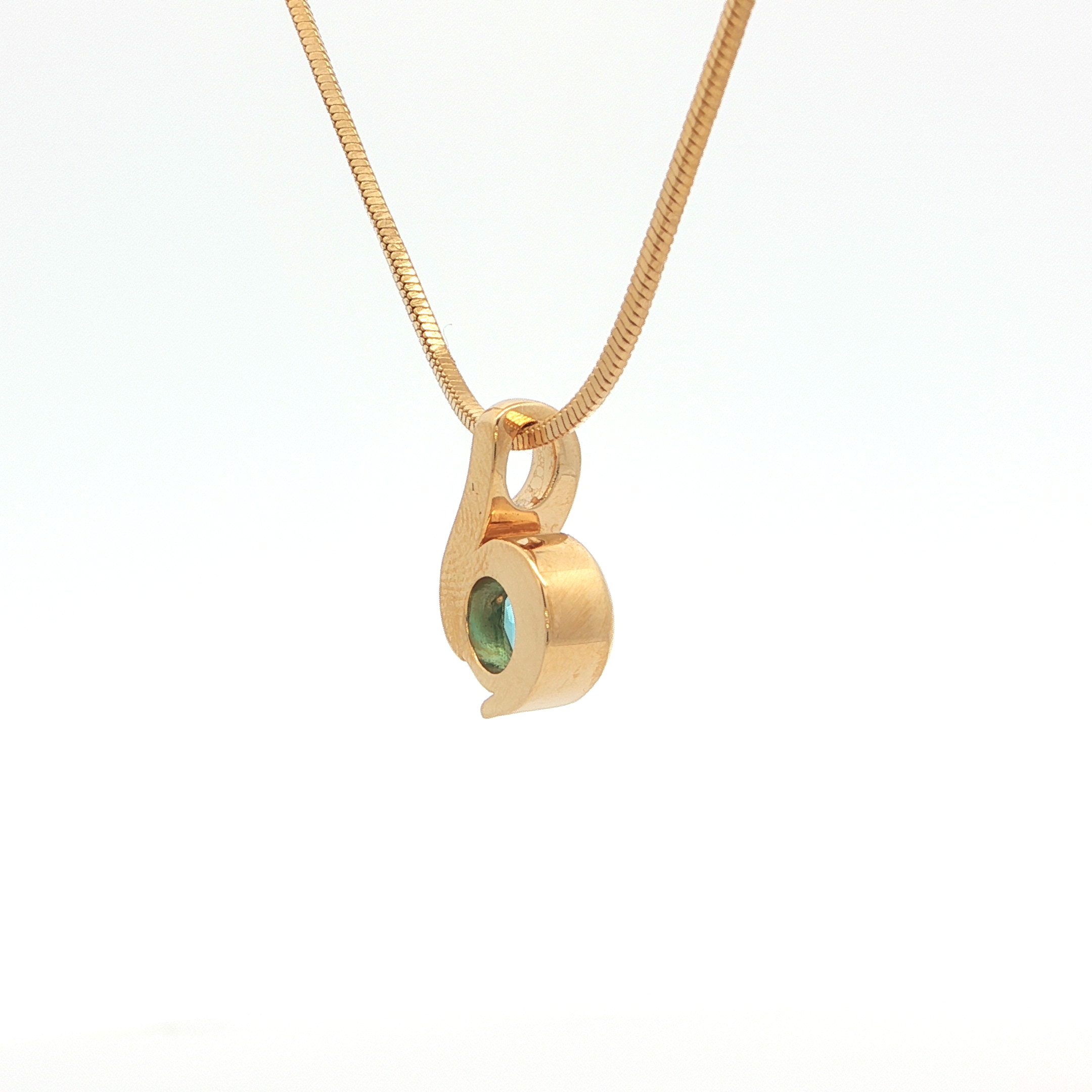 Aquamarine Solitaire Pendant