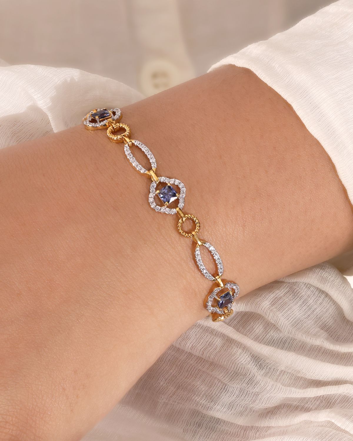 AAROHI BRACELET | GOLD PLATED