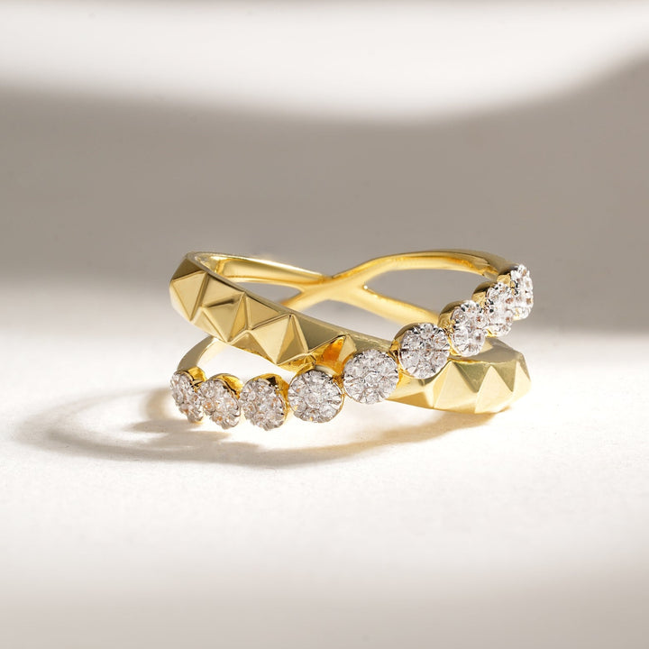 Criss-Cross Ring with Monzonite Diamond
