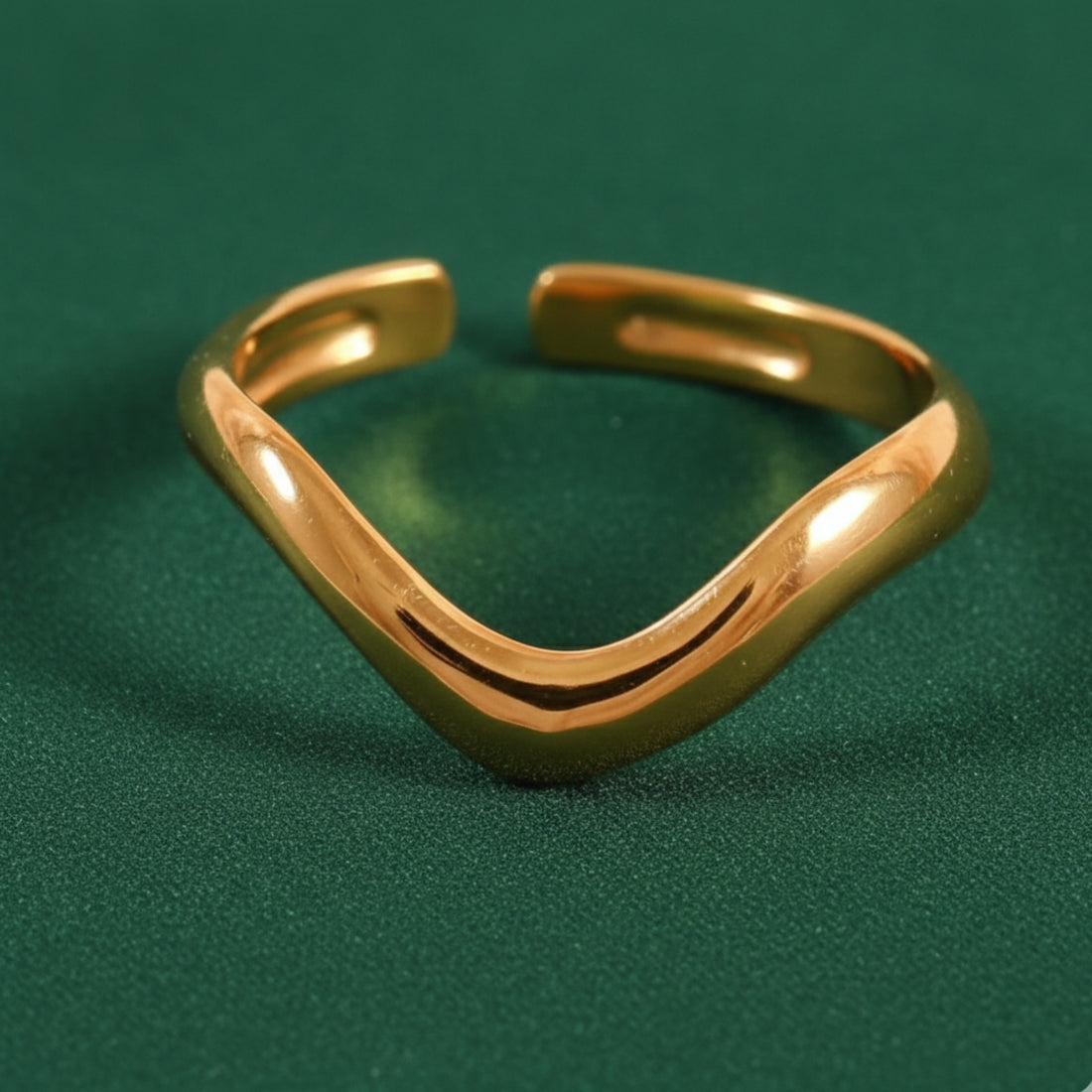 Adjustable Vanki Style Ring