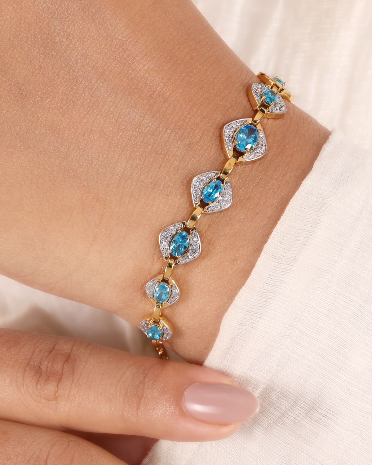 Mira Diamond Bracelet |Gold Vermeil