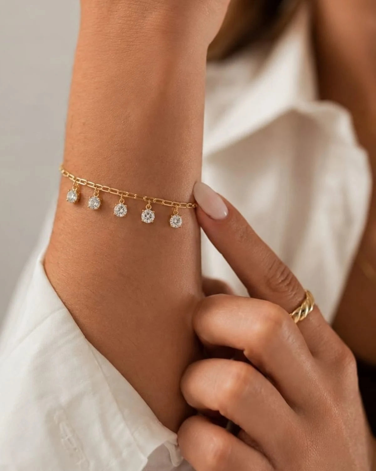 Solitaire Moissanite Drop Bracelet | Gold Vermeil