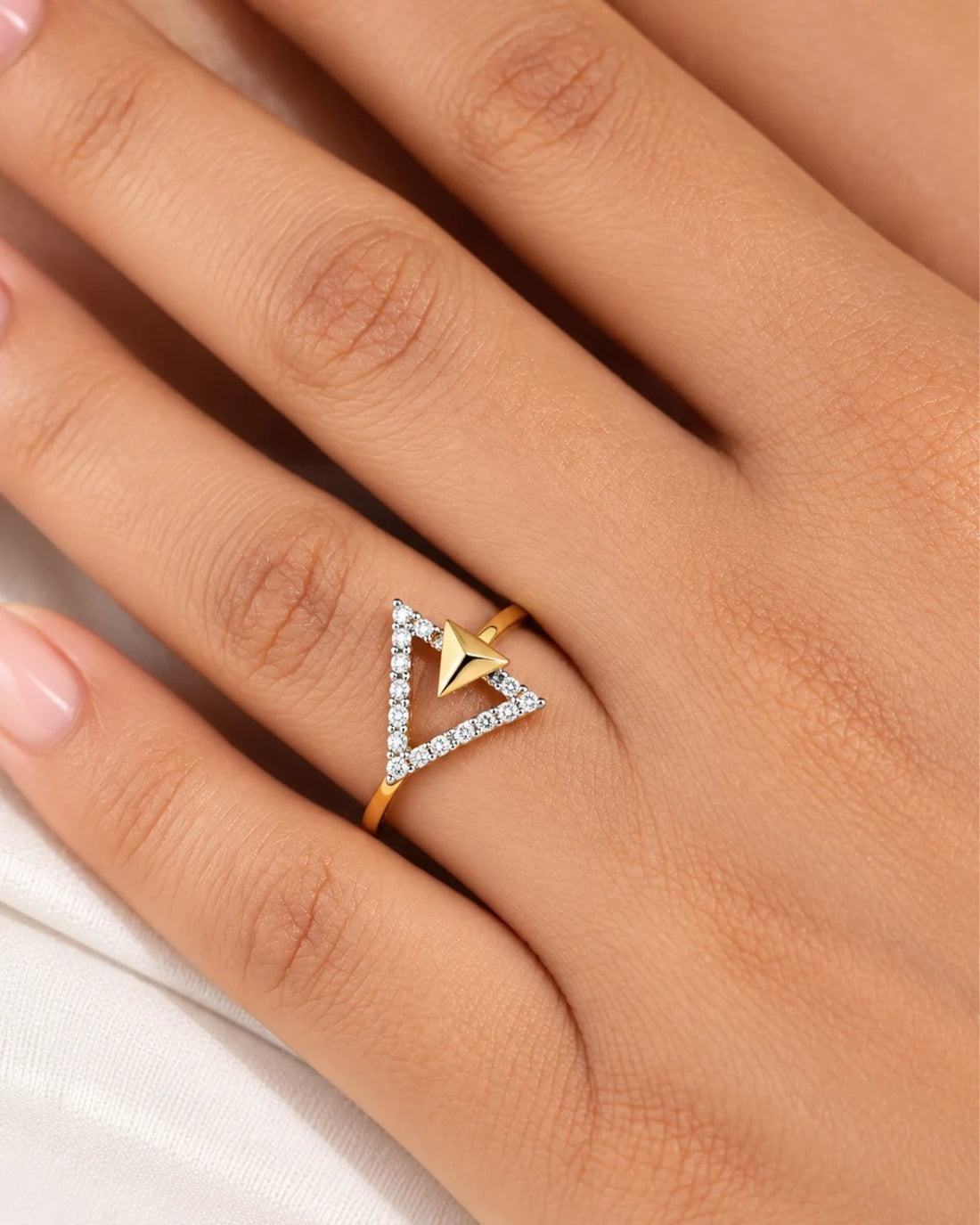 Eva moissanite diamond ring | Gold Vermeil
