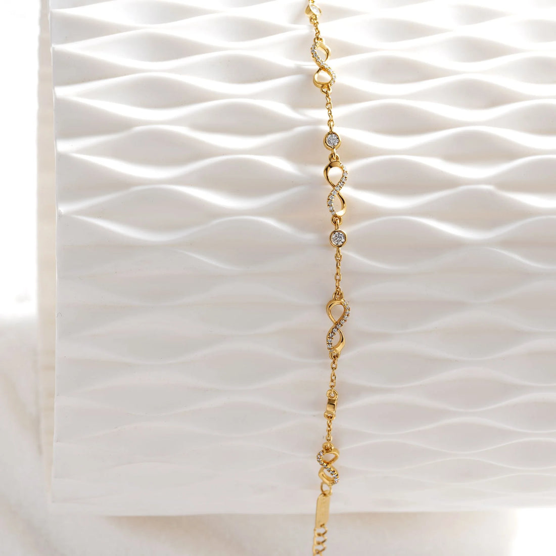 Infinity Charm Bracelet | Gold Plated