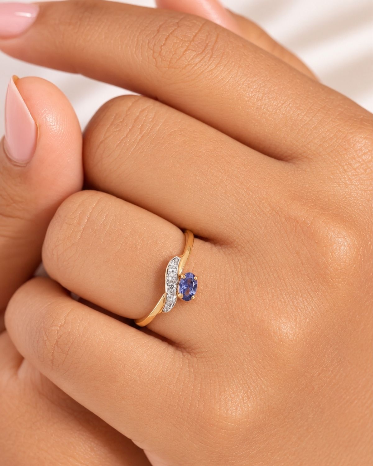 MIDNIGHT PETAL RING | GOLD VERMEIL