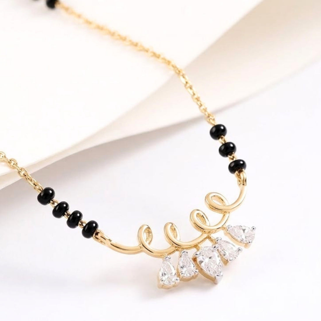 Floral Arc Mangalsutra | Gold Vermeil