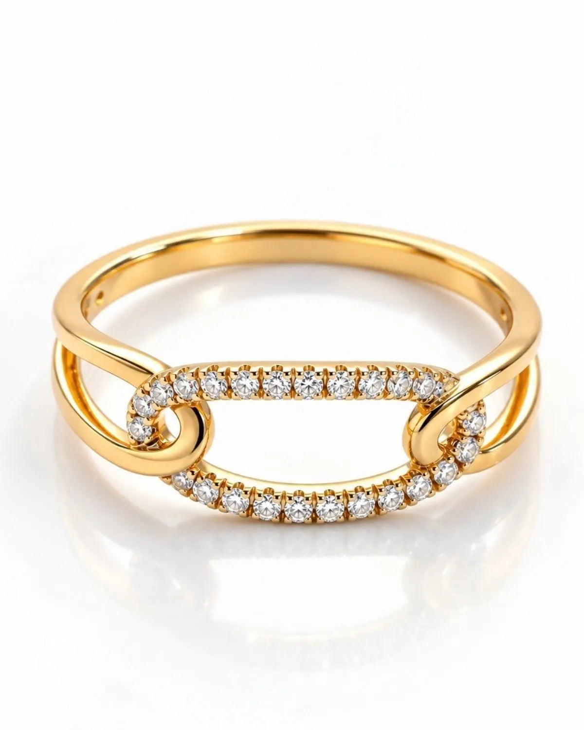 Interlinked Oval Moissanite Diamond Ring