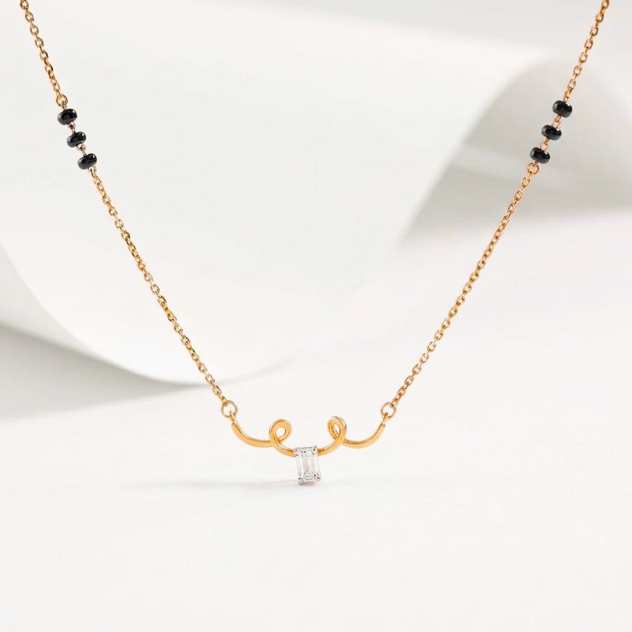 Arohi Solitaire Moissanite Diamond | Gold Vermeil