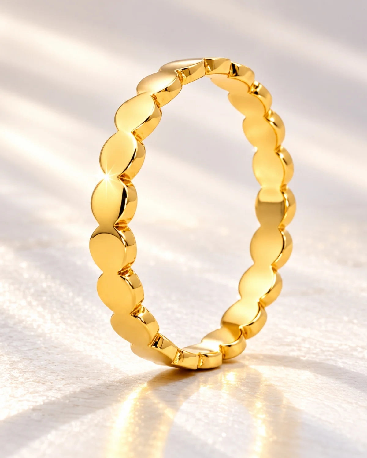 Gold-Plated Scallop Band
