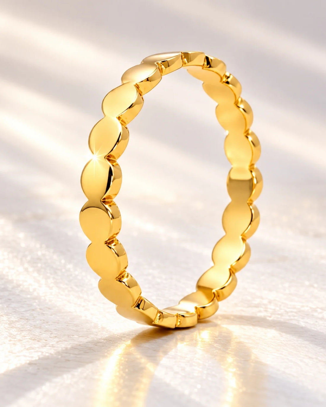 Gold-Plated Scallop Band