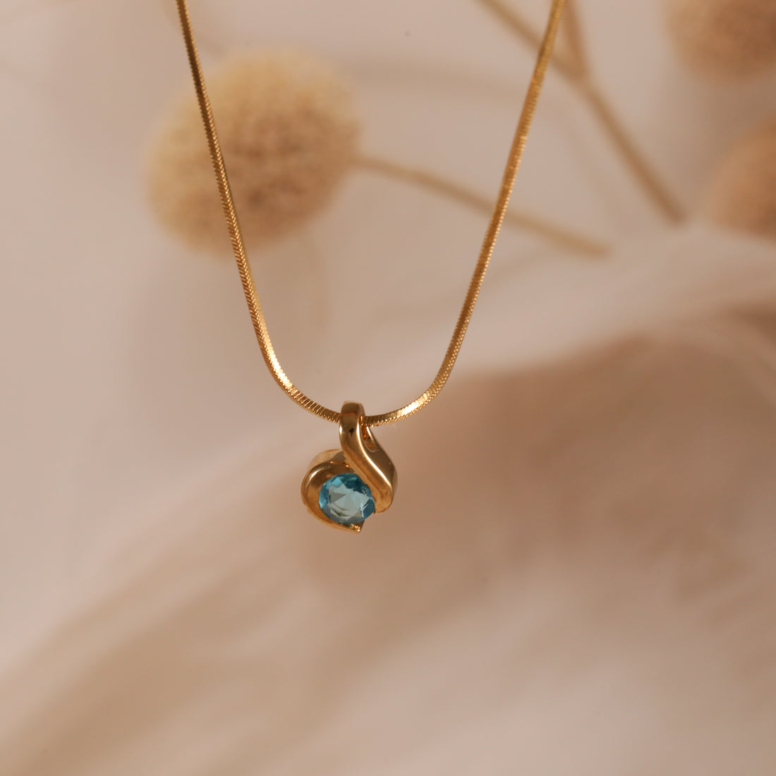 Aquamarine Solitaire Pendant