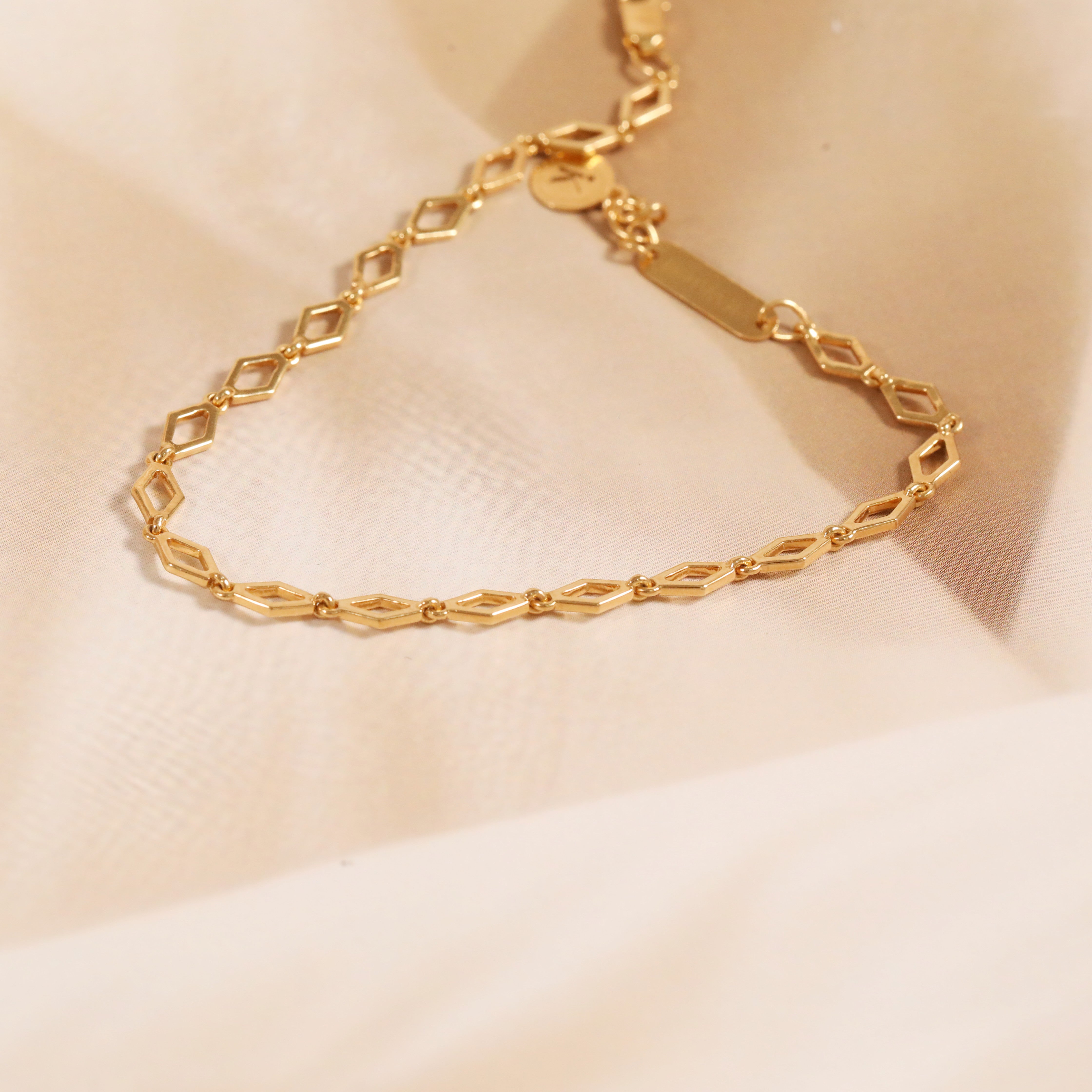 Minimal Link Bracelet | Gold Plated