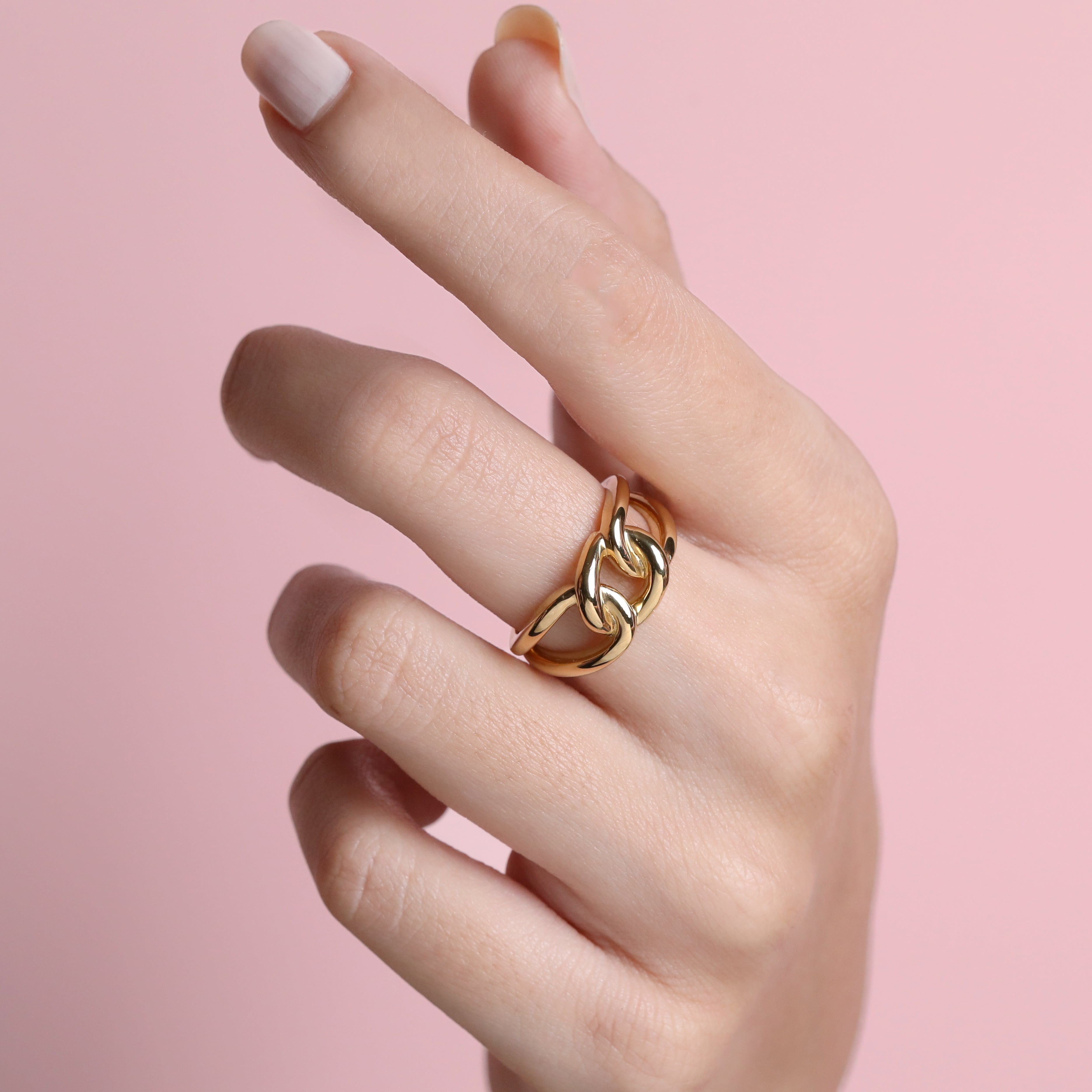 Interlocking Yellow Gold Band Ring