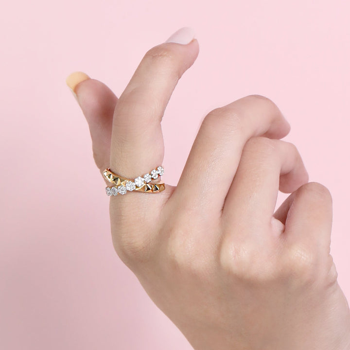 Criss-Cross Ring with Monzonite Diamond