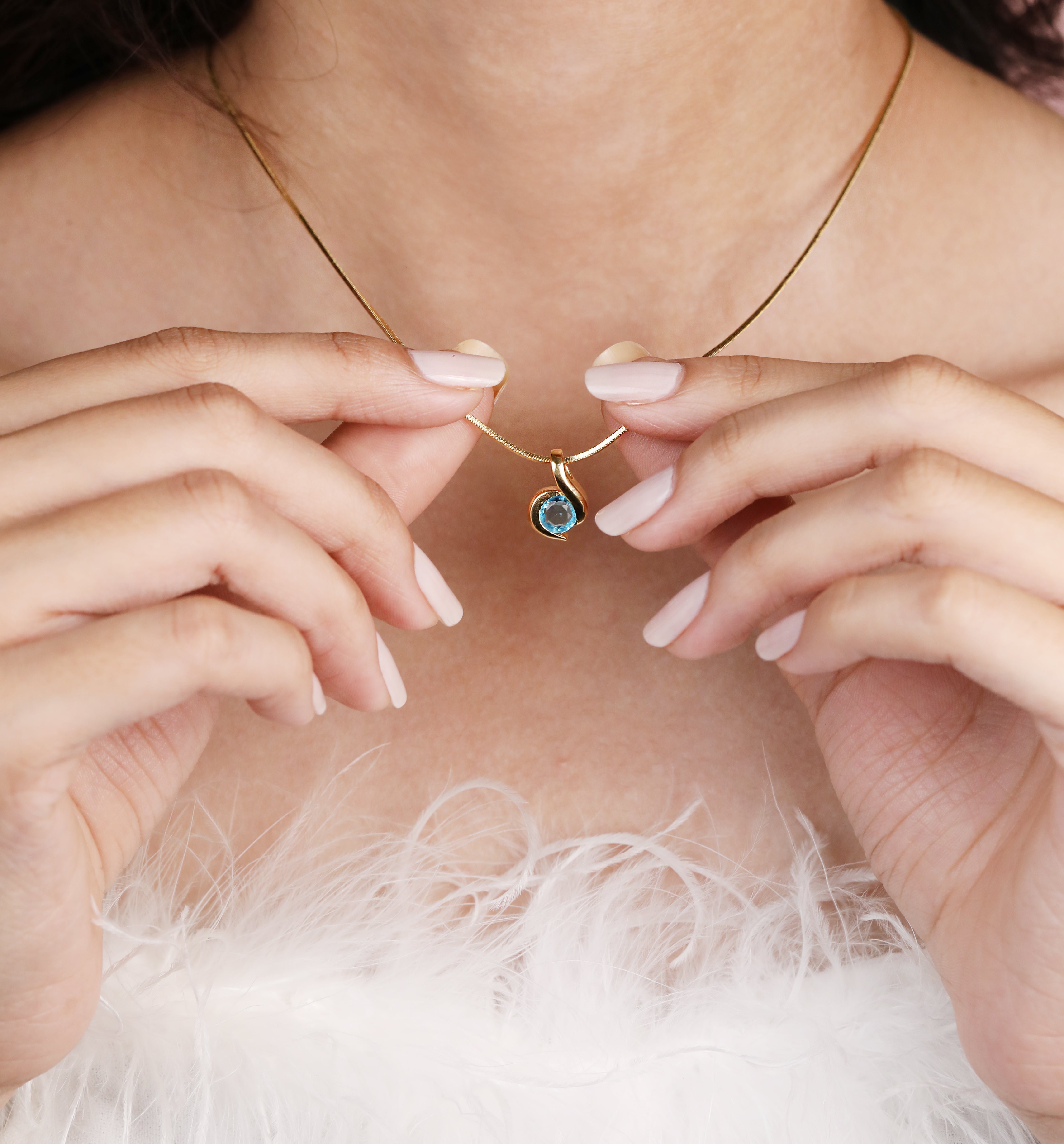 Aquamarine Solitaire Pendant