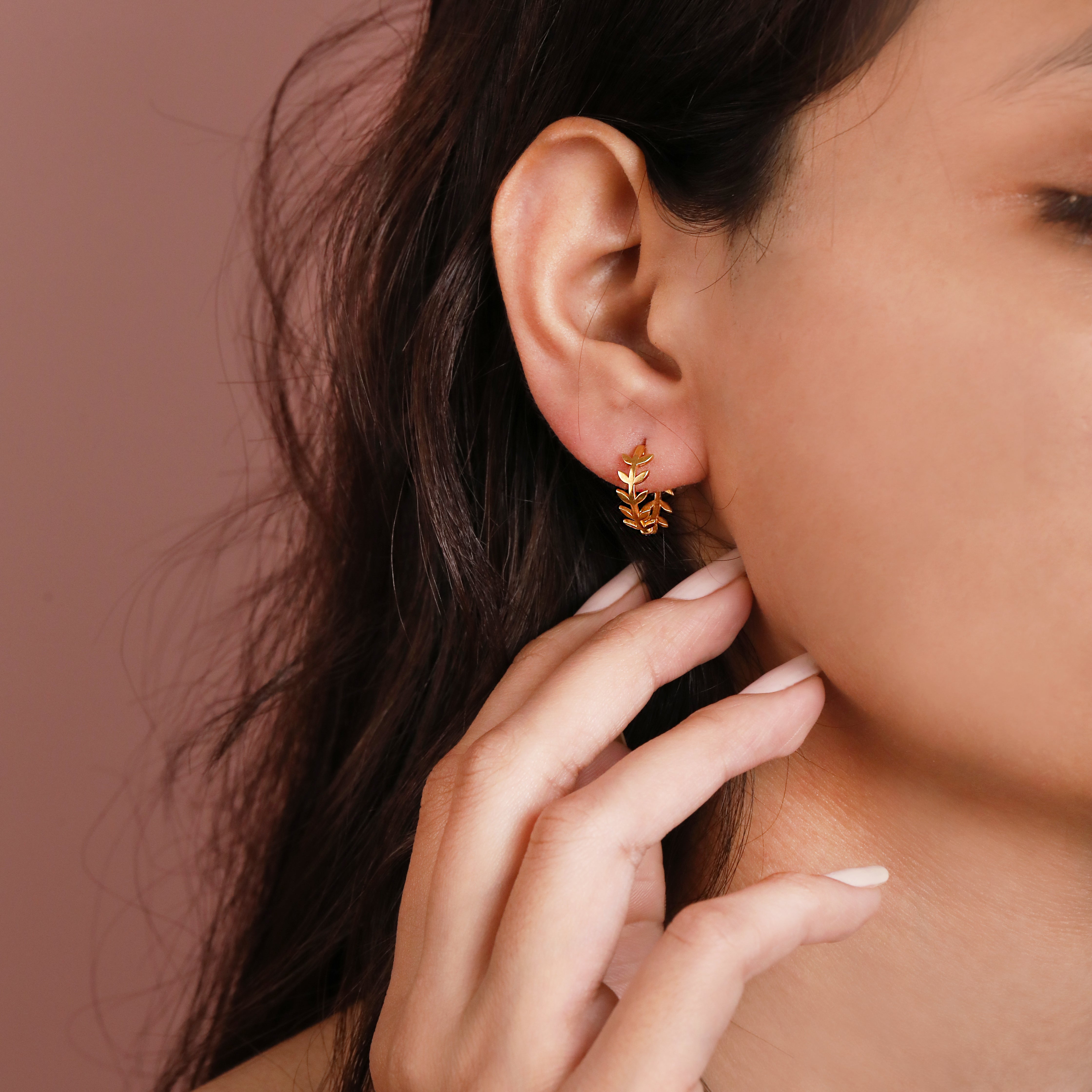Leaf Motif Hoop Earrings | Gold Plated