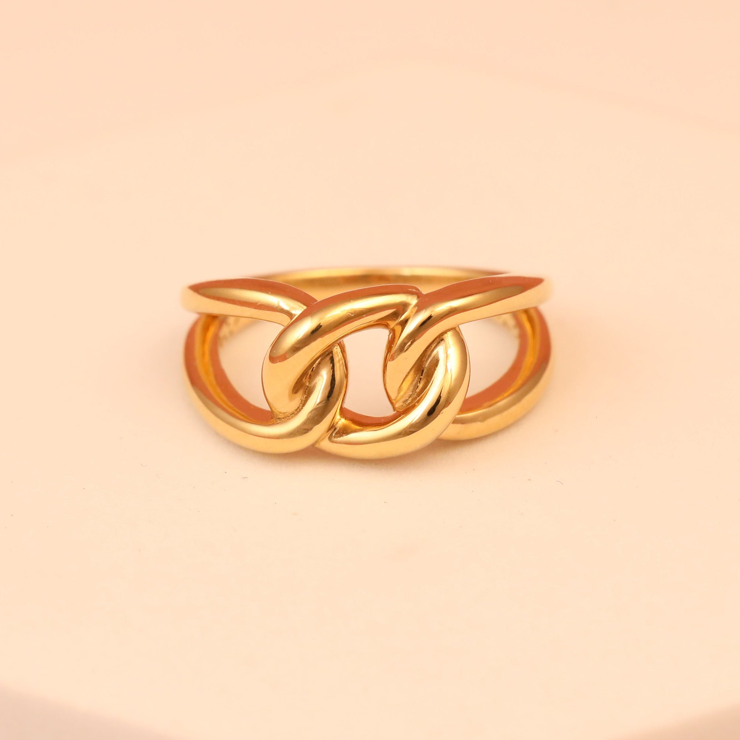Interlocking Yellow Gold Band Ring