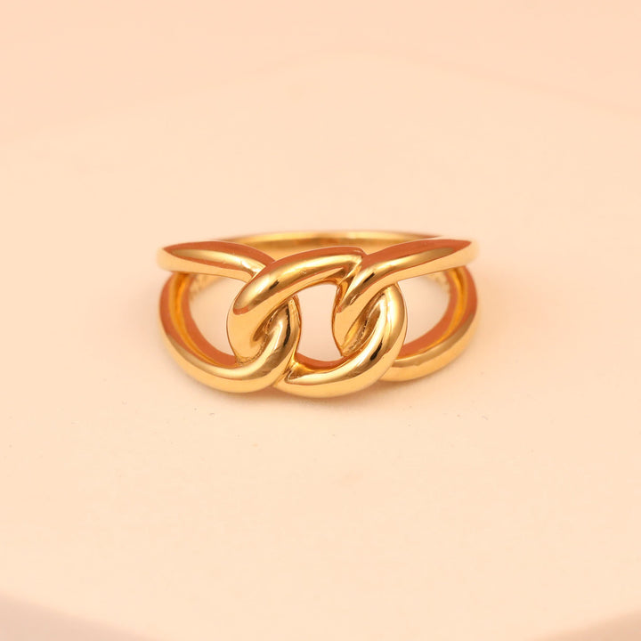 Interlocking Yellow Gold Band Ring