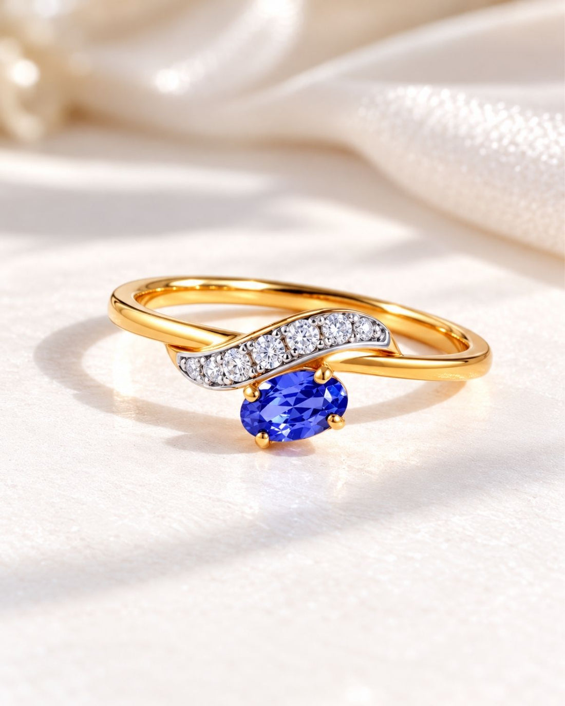 MIDNIGHT PETAL RING | GOLD VERMEIL