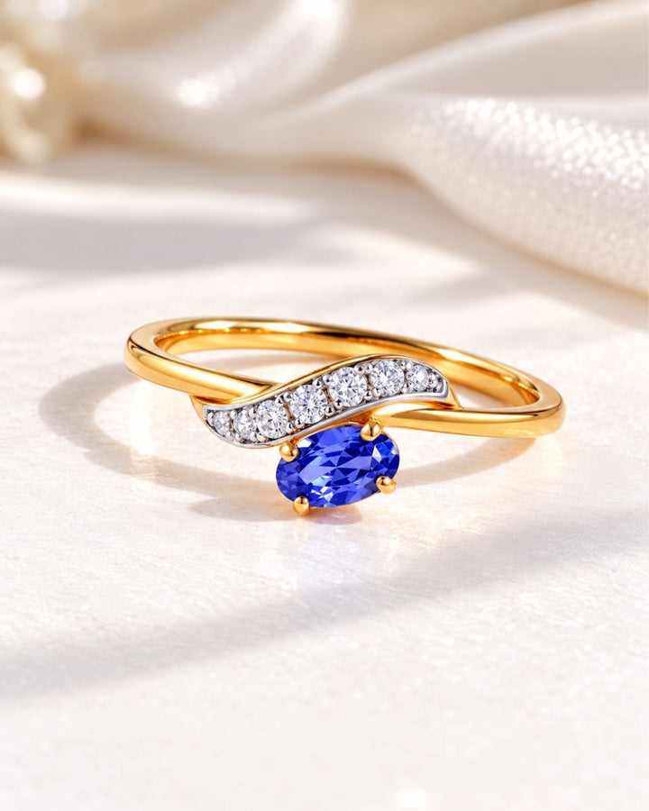 MIDNIGHT PETAL RING | GOLD VERMEIL