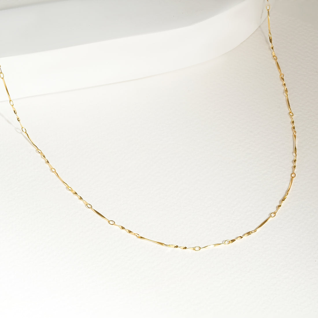 Twisted Link Chain