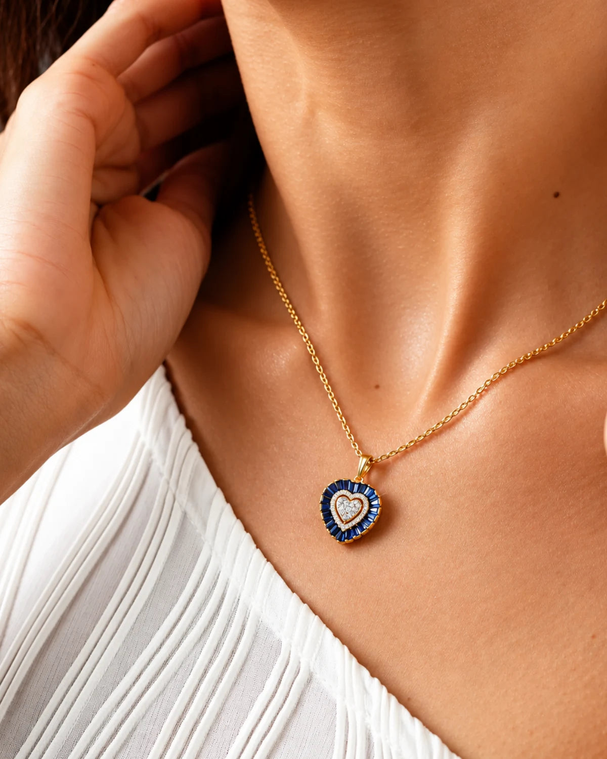 Aura Midnight Heart Pendant